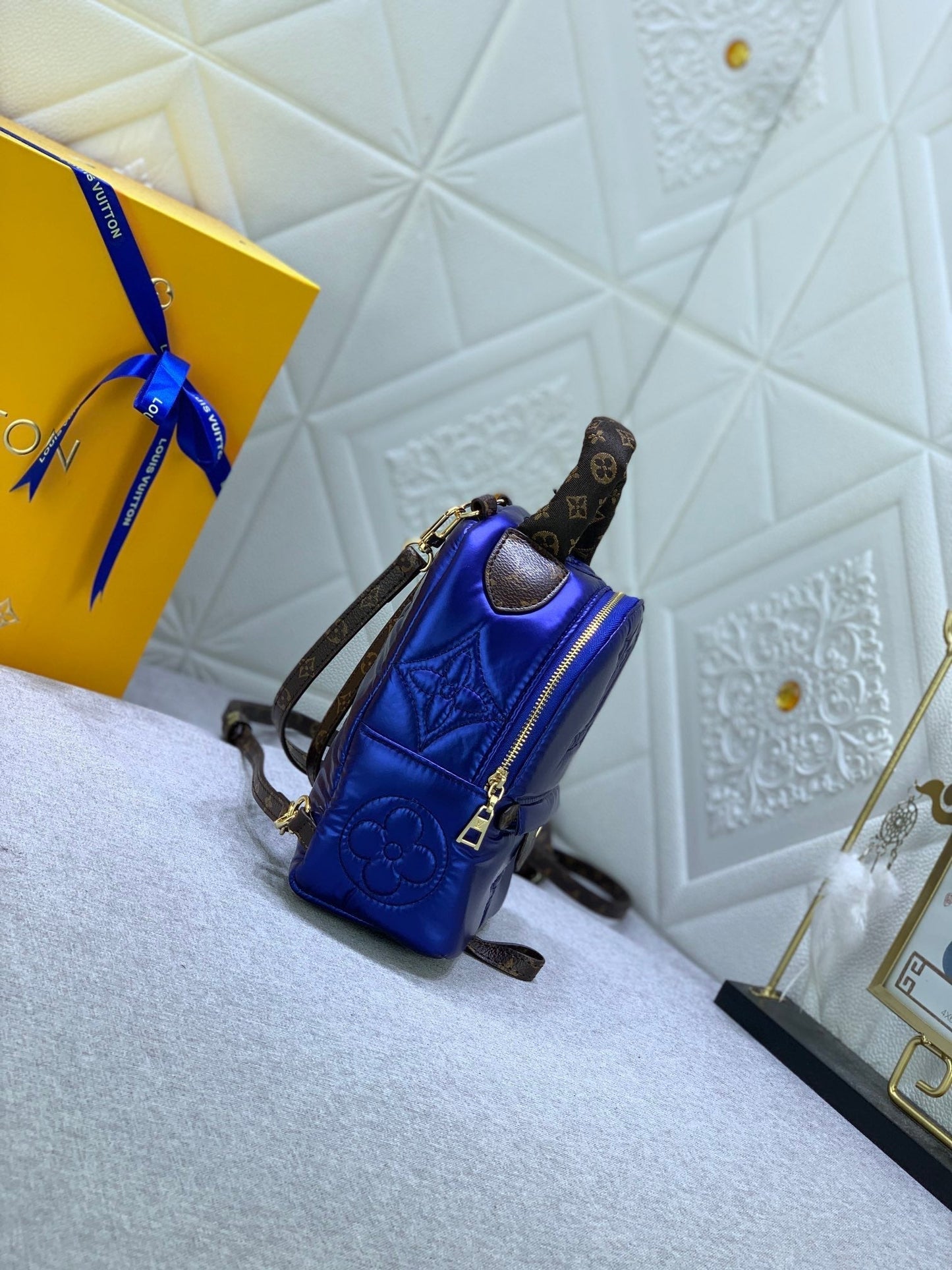 EN - New 1:1 rep Bag LUV 642
