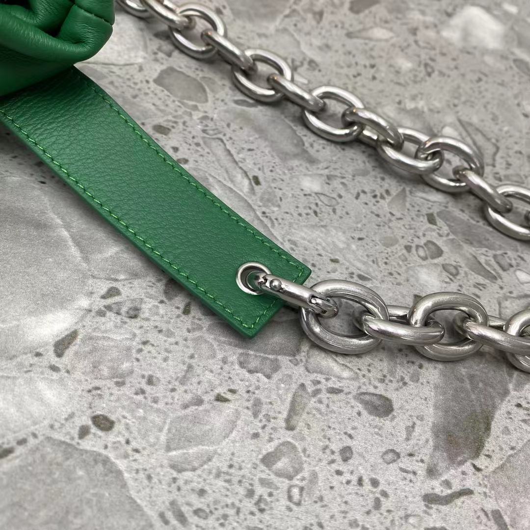 Top Quality Chain Pouch Green, For Women, Women’s Bags 12.2in/31cm