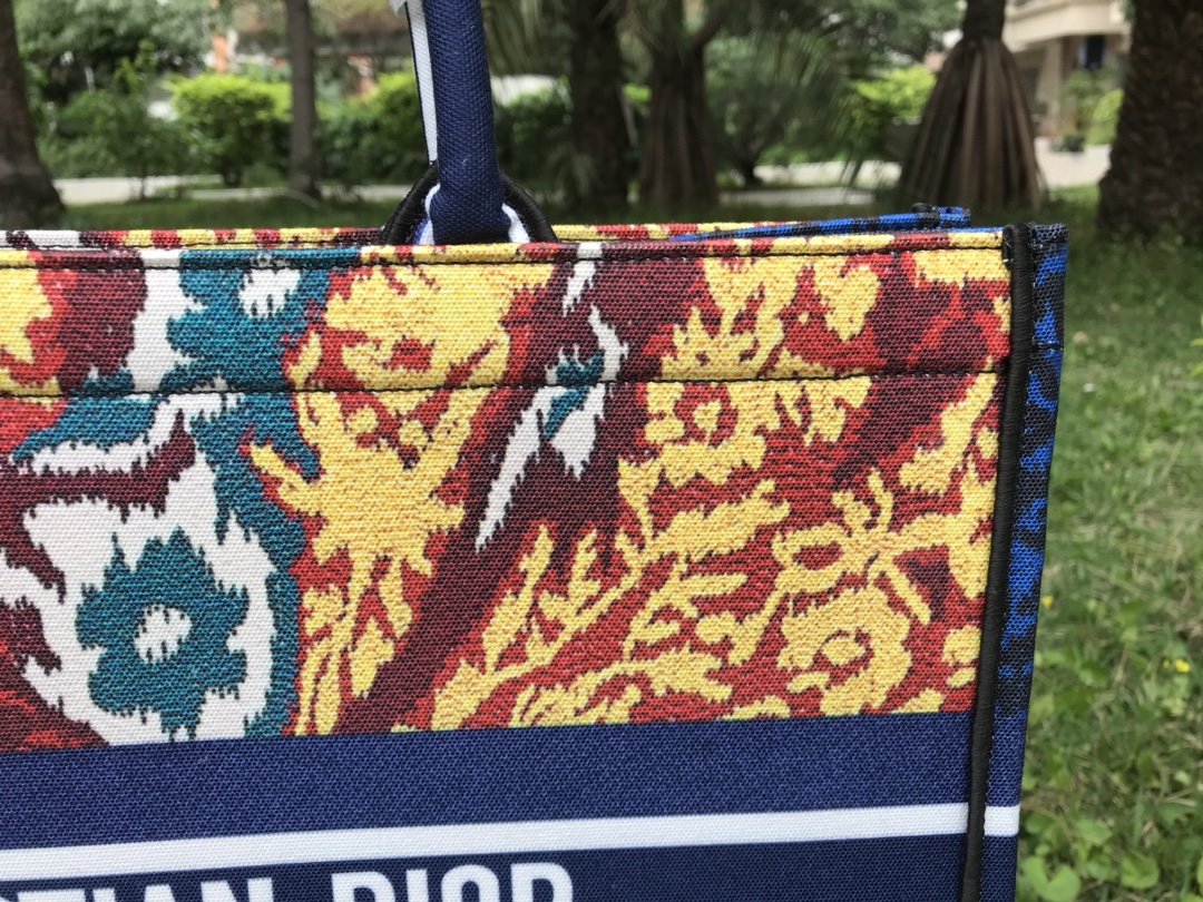 EN - New 1:1 rep  Bags DIR 247