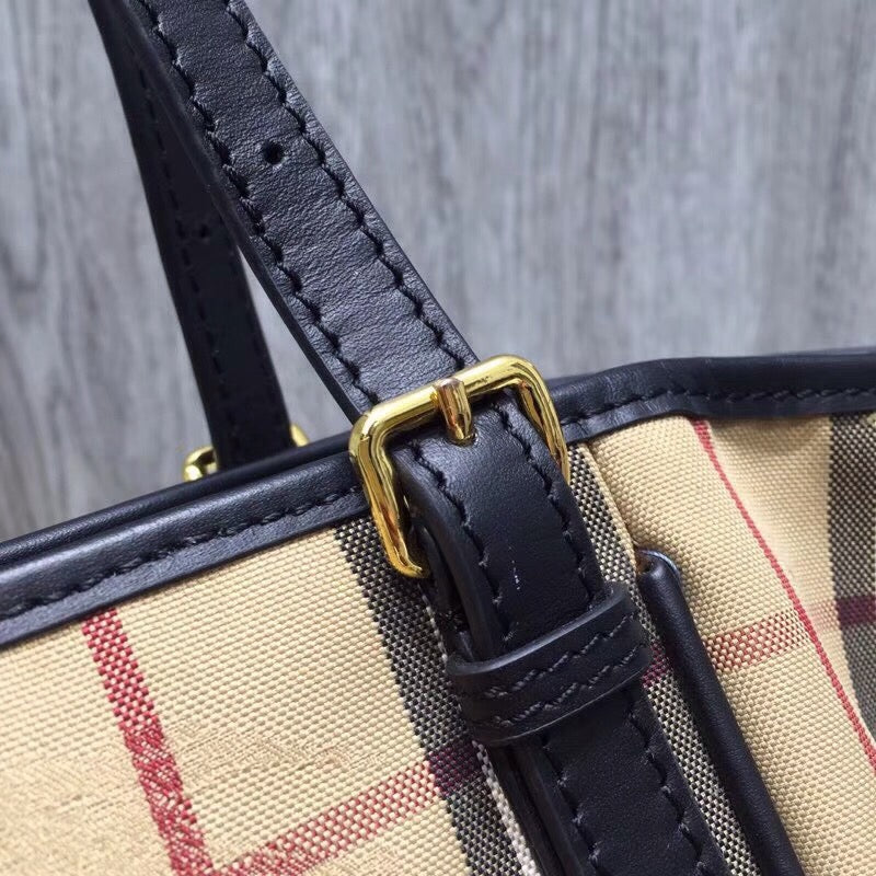 Top Quality The Small Canter Horseferry Check Tote Black For Women, Women’s Bags 11.6in/29.5cm