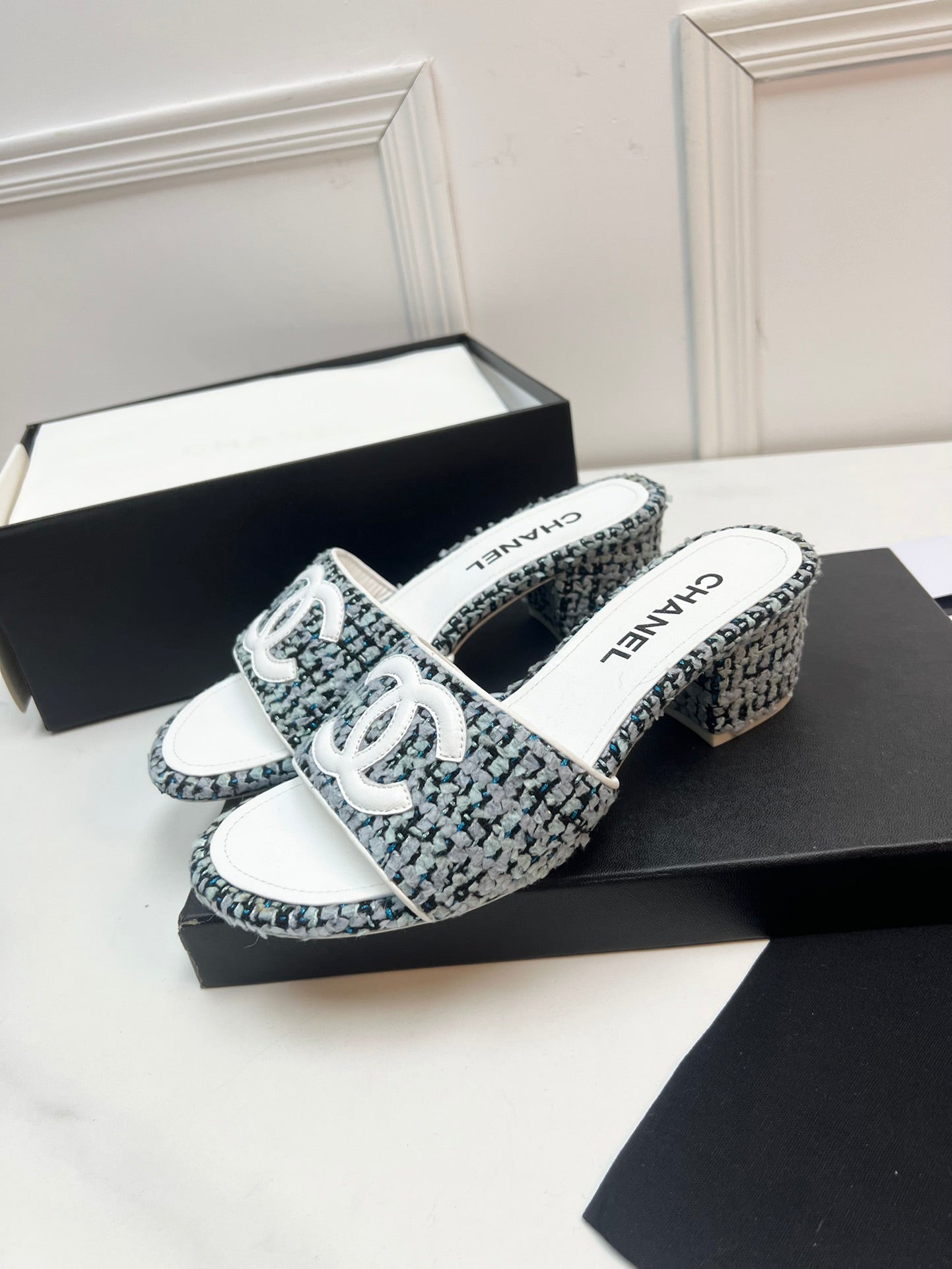 New 1:1 rep CHL High Heel Shoes 058