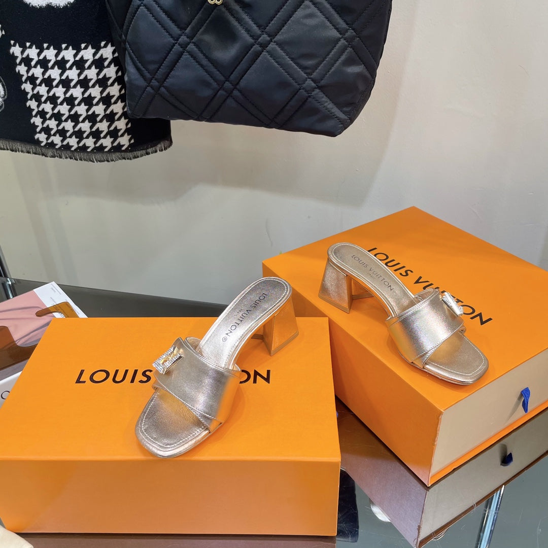 New 1:1 rep LUV High Heel Shoes 023