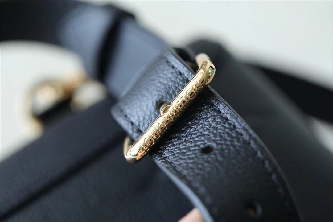 Top Quality Madeleine MM Monogram Empreinte Black For Women,  Shoulder and Crossbody Bags 11.8in/30cm Top Quality M45976