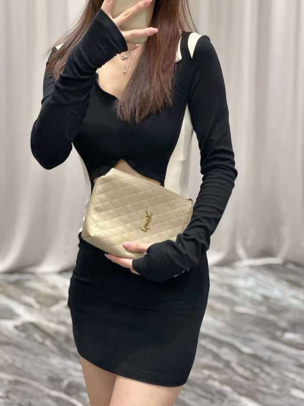 Yves Saint Laurent - Bags - The Elite Bags  641