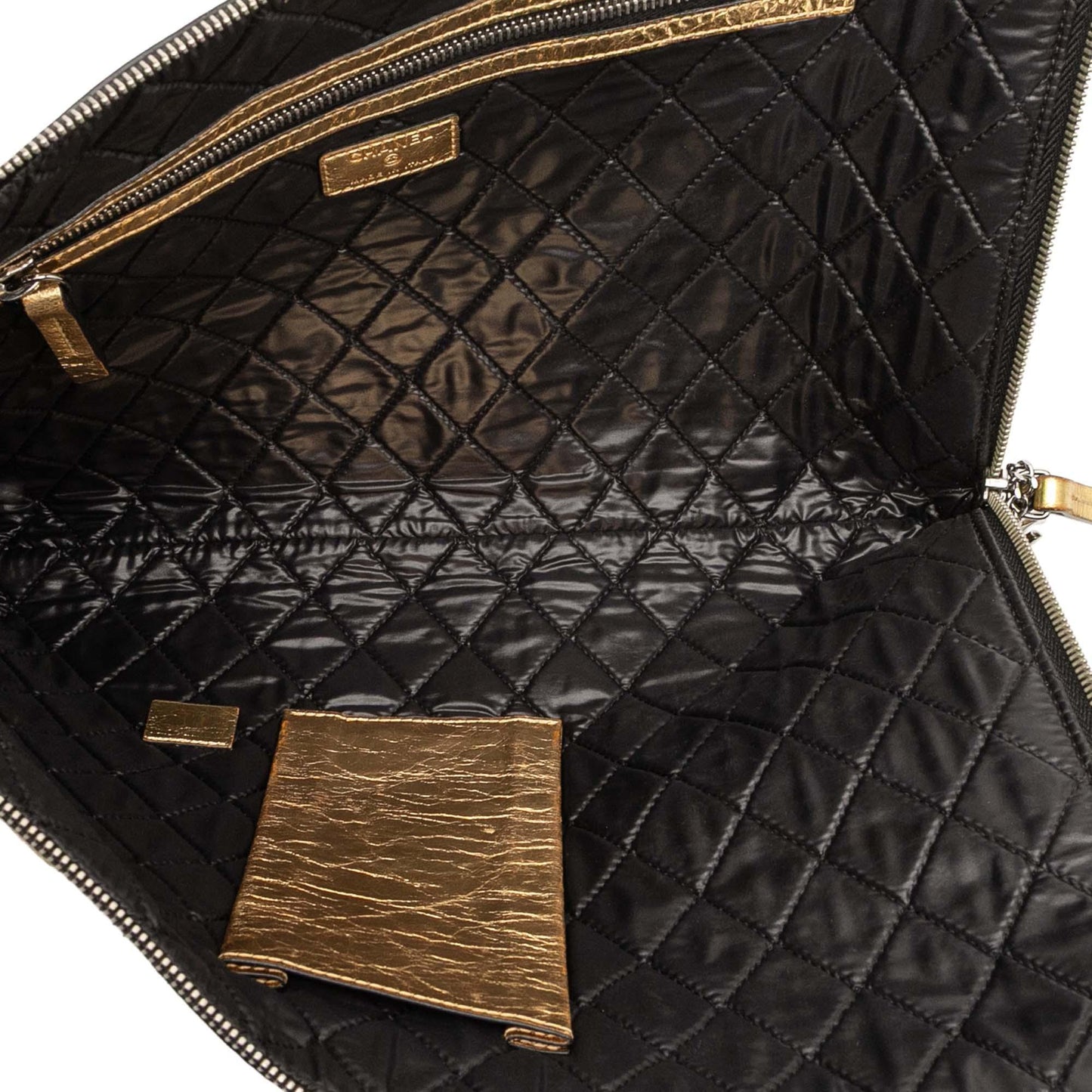 Gold Chanel Metallic Crinkled Calfskin Feministe Mais Feminine Pouch Clutch Bag