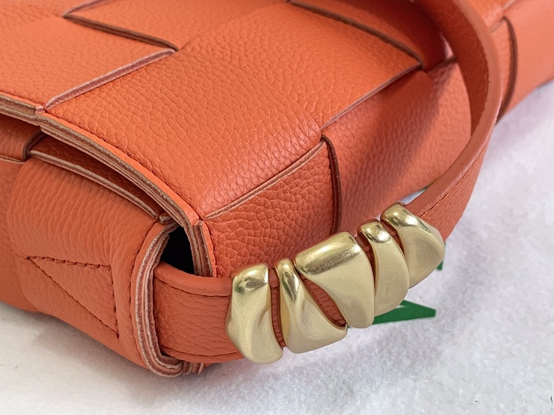 Top Quality Cassette Orange, For Women, Women’s Bags 9.1in/23cm