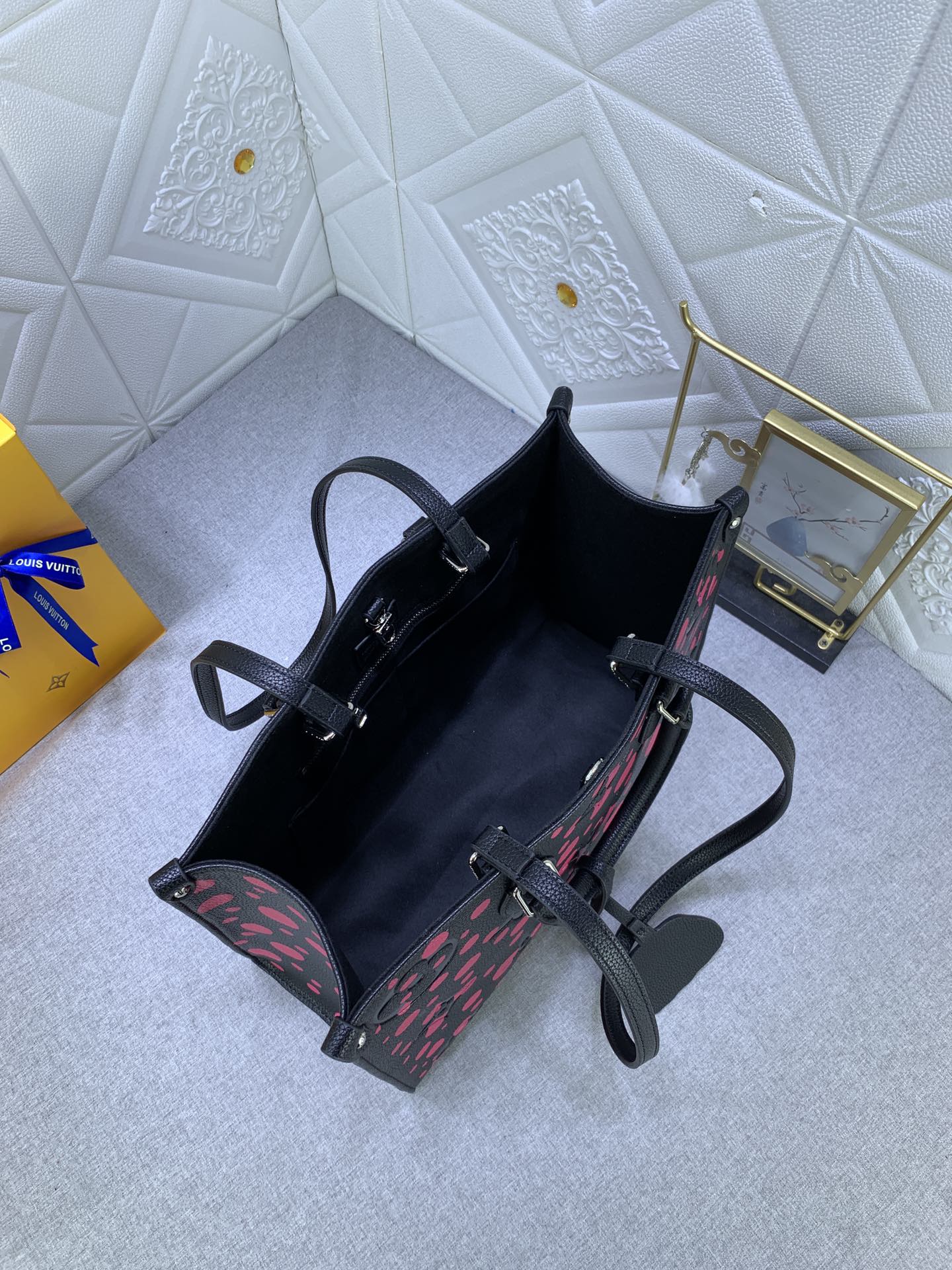 EN - New 1:1 rep Bag LUV 634