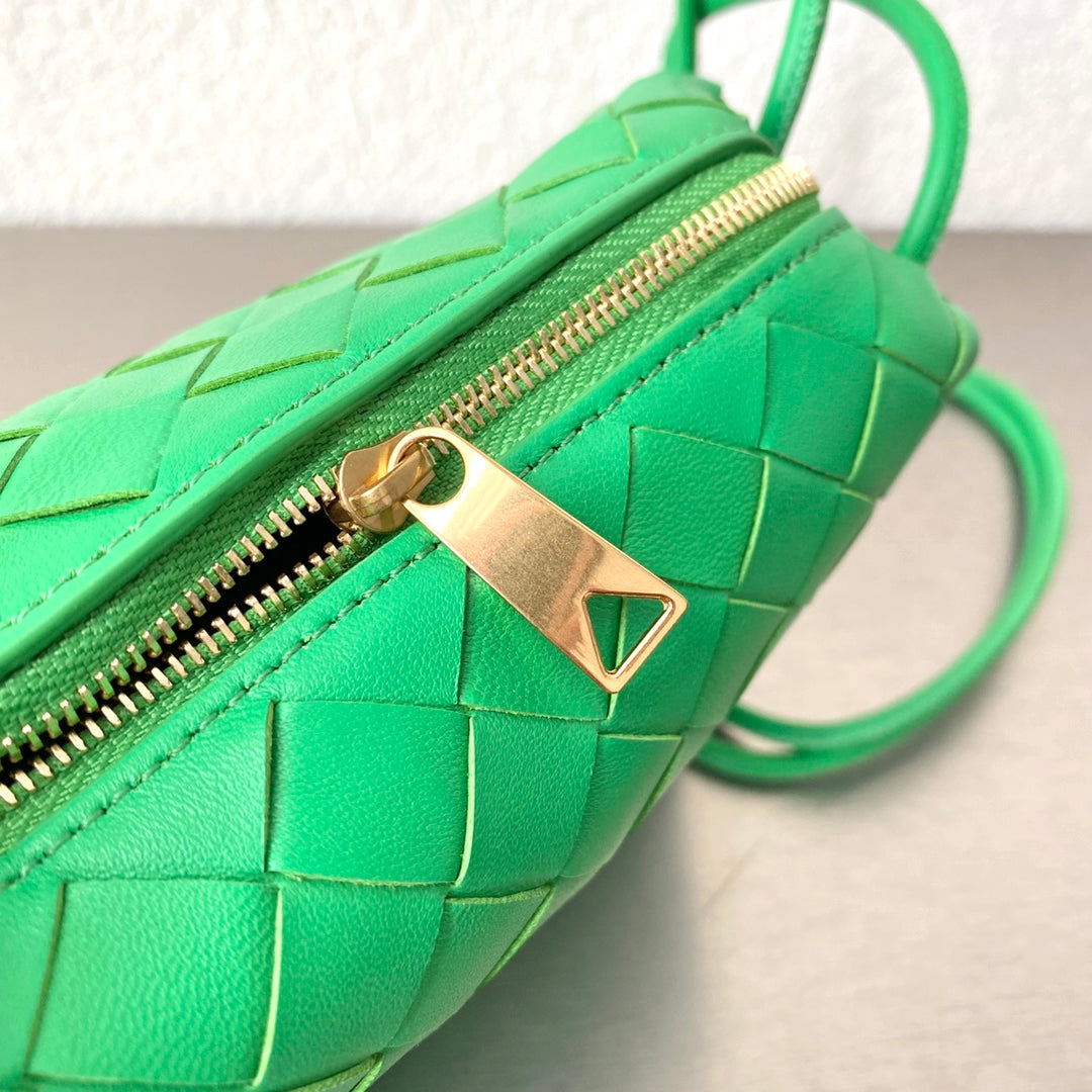 Top Quality Mini Loop Camera Bag Green, For Women, Women’s Bags 6.7in/17cm 680254V1G113722