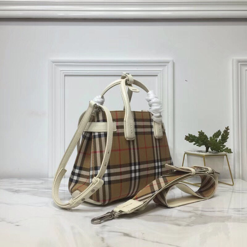 Top Quality Small Banner  Check And Tote White For Women, Women’s Bags 10.5in/26cm