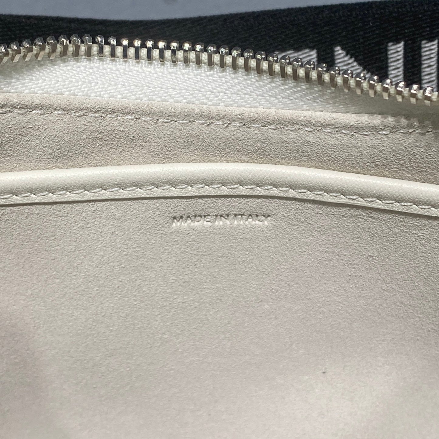 Top Quality Medium Ava Bag With Top Quality Strap White For Women 9in/23cm