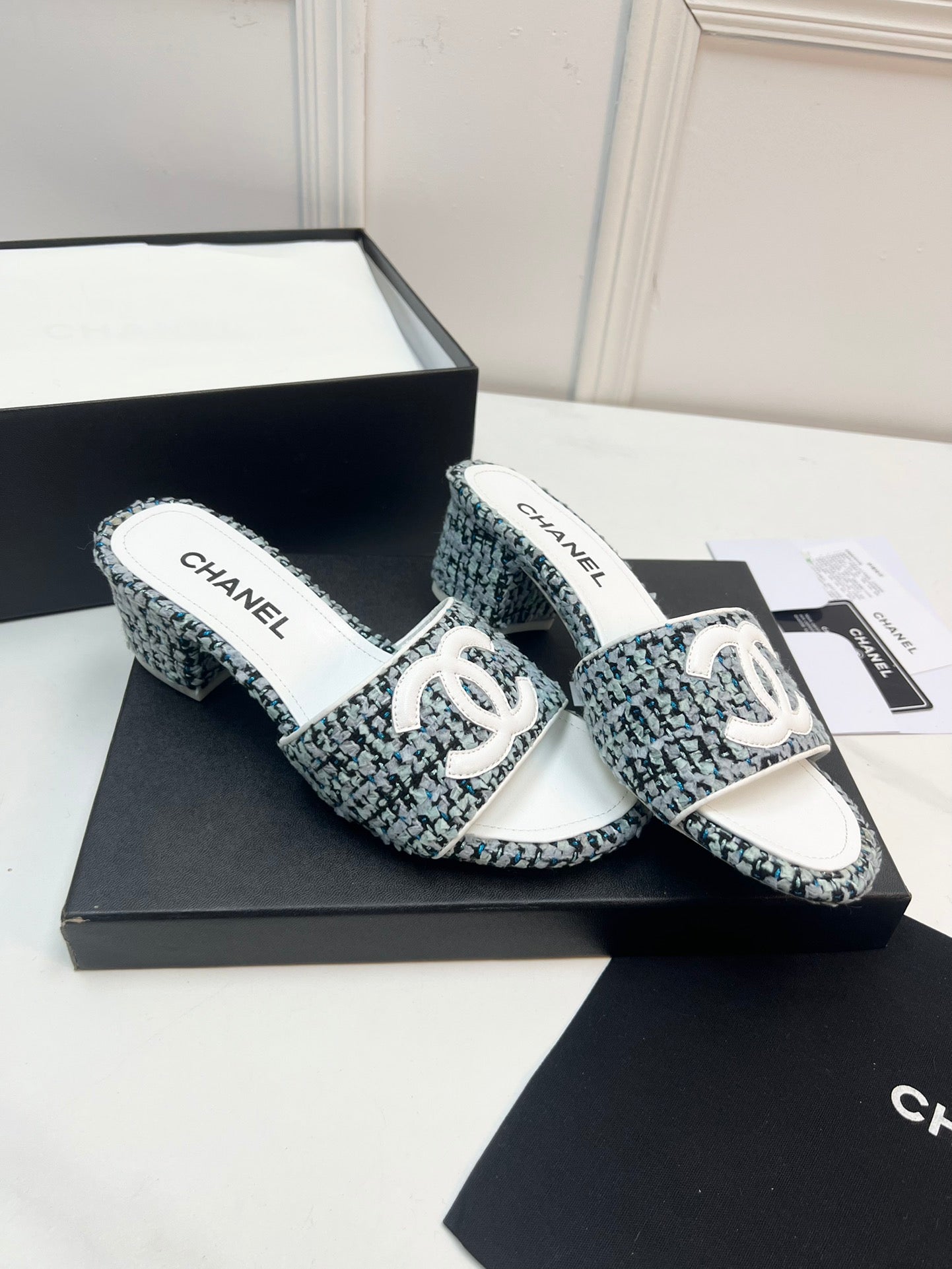 New 1:1 rep CHL High Heel Shoes 058