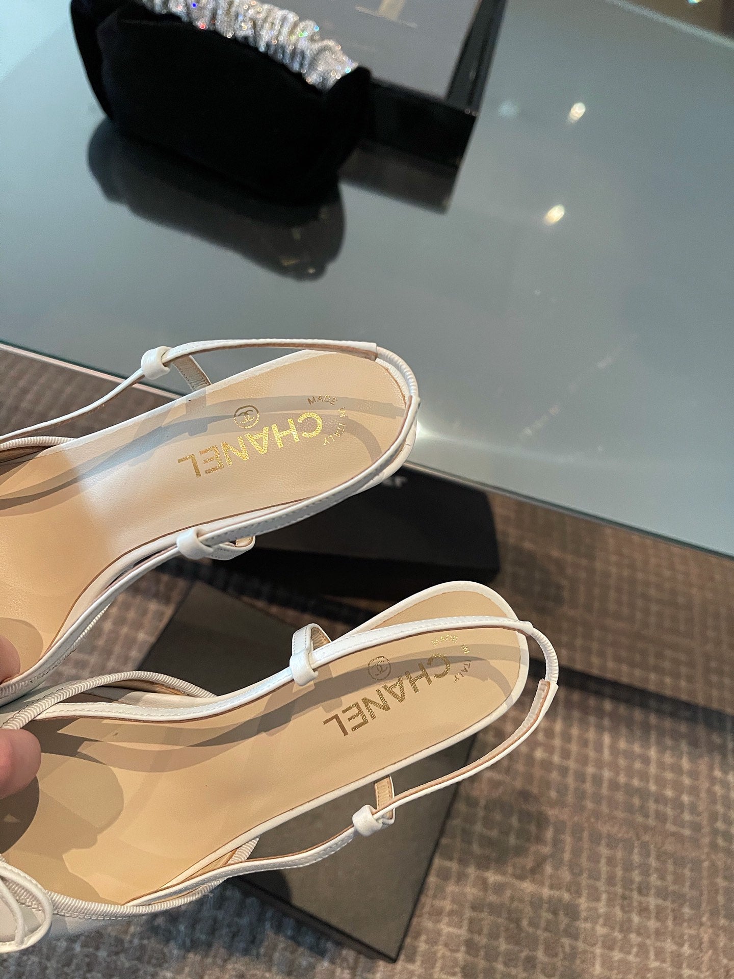 New 1:1 rep CHL High Heel Shoes 024
