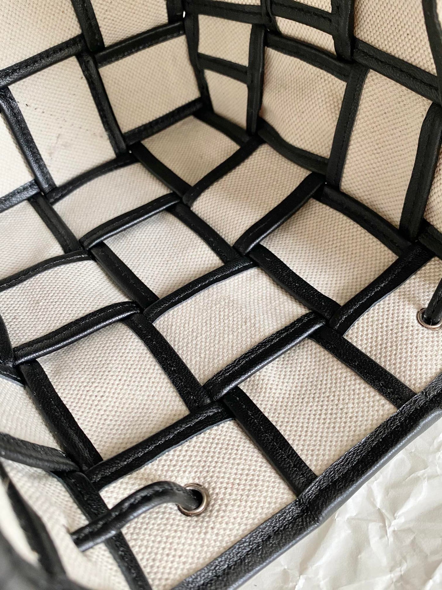 Top Quality Cassette Bucket Bag Beige And Black, For Women, Bags 5.5in/18cm 714608VMBN39811