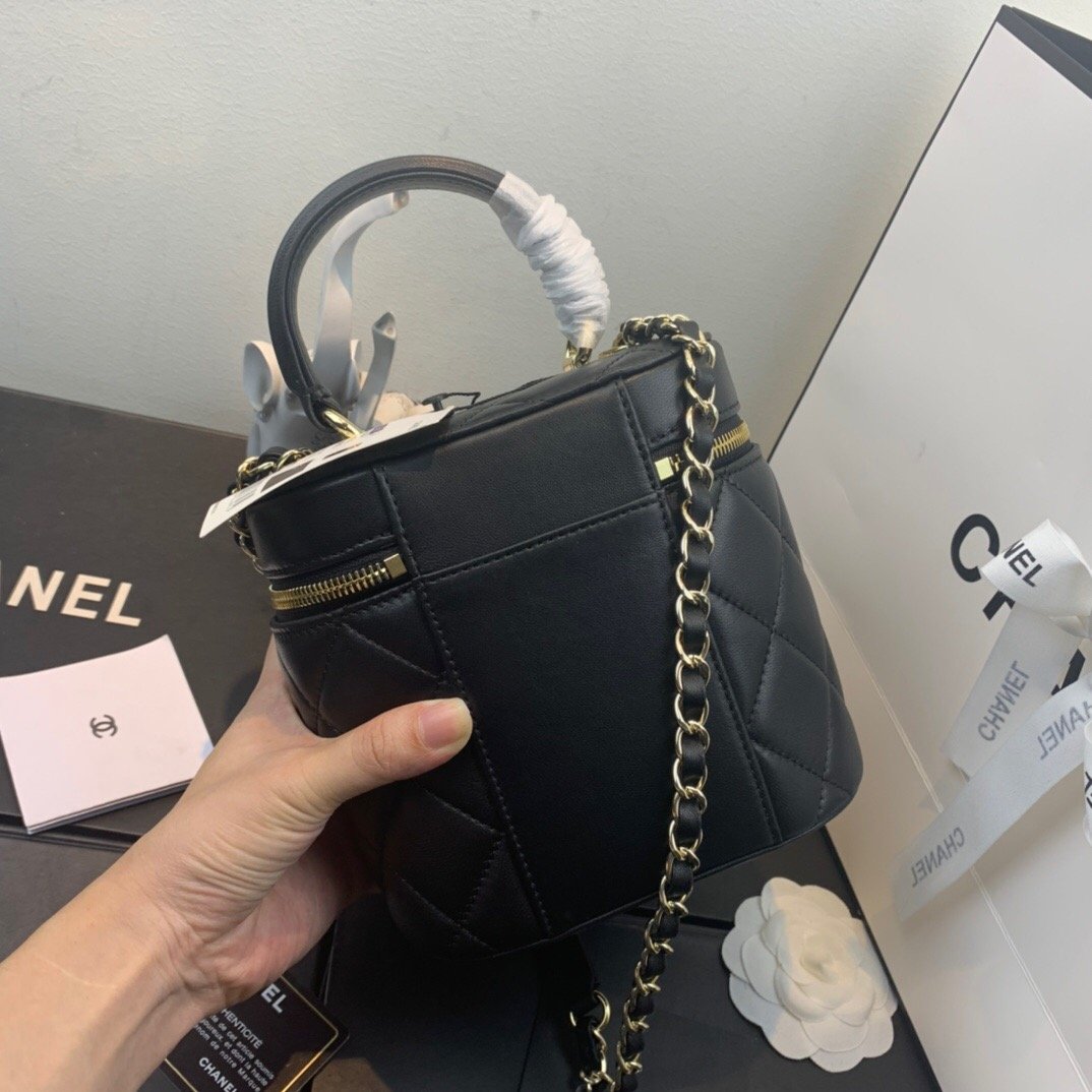 CHLVanity Case Gold Hardware Black For Women, Women’s Handbags, Shoulder Bags 7.9in/20cm AS2061 