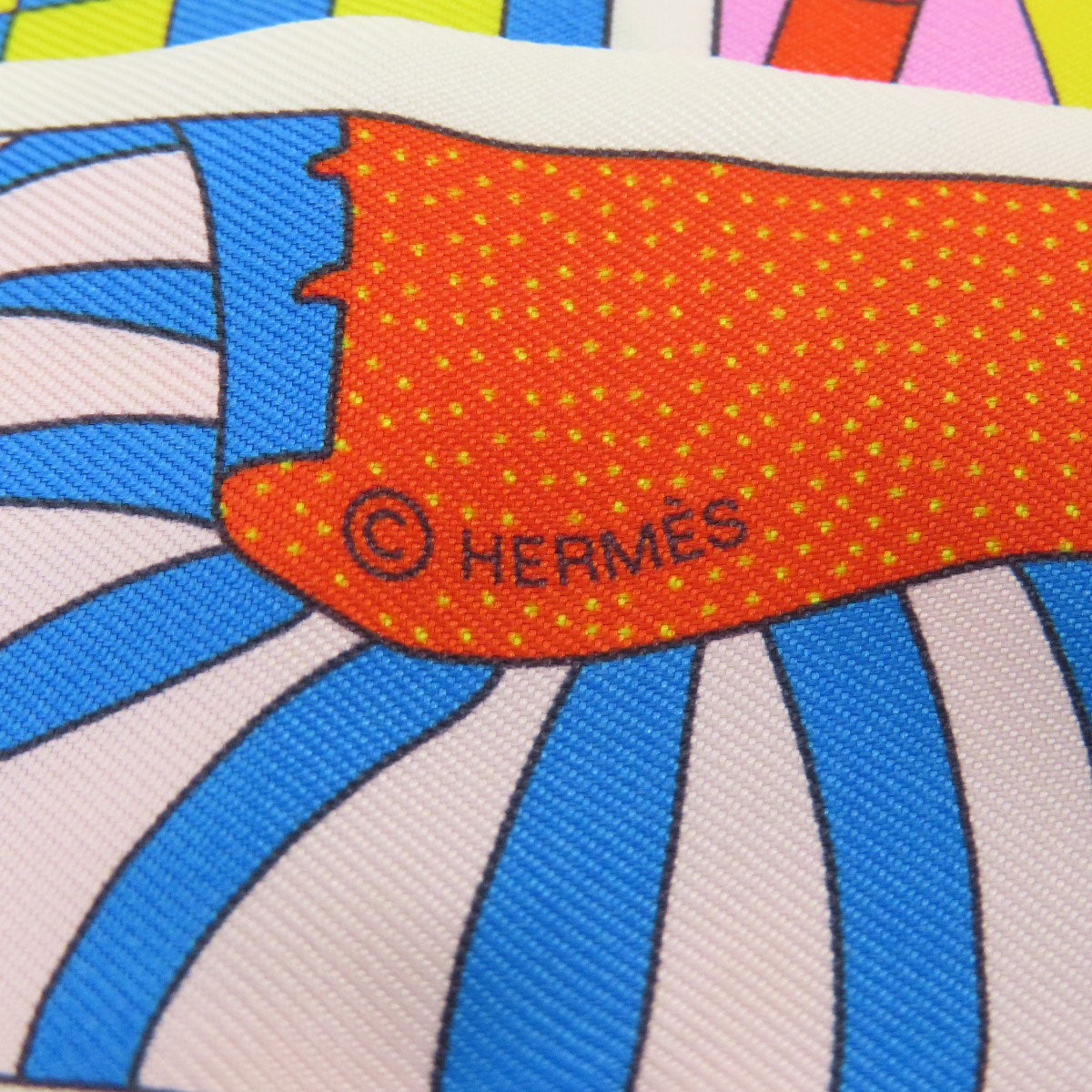 HERMES scarf silk white Twilly Women  d