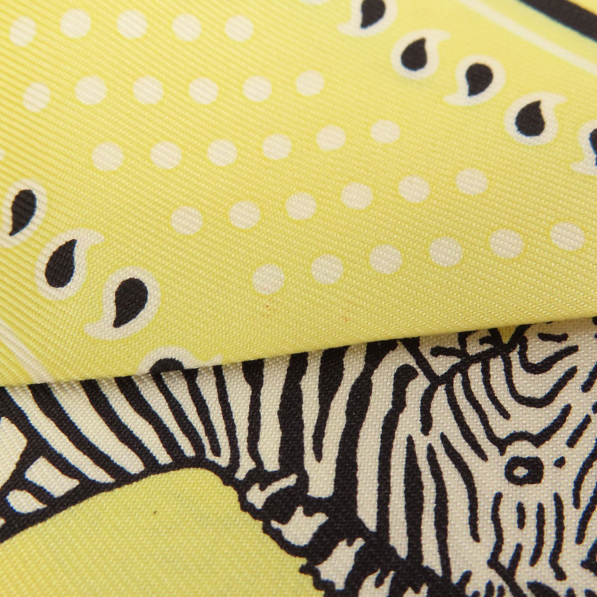 HERMES scarf silk yellow Twilly zebra motif Women  d