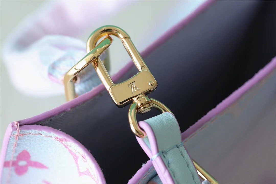 Top Quality Petit Sac Plat Bag In Monogram Canvas For Women 17cm/6.7 Inches Sunrise Pastel Top Quality M81341