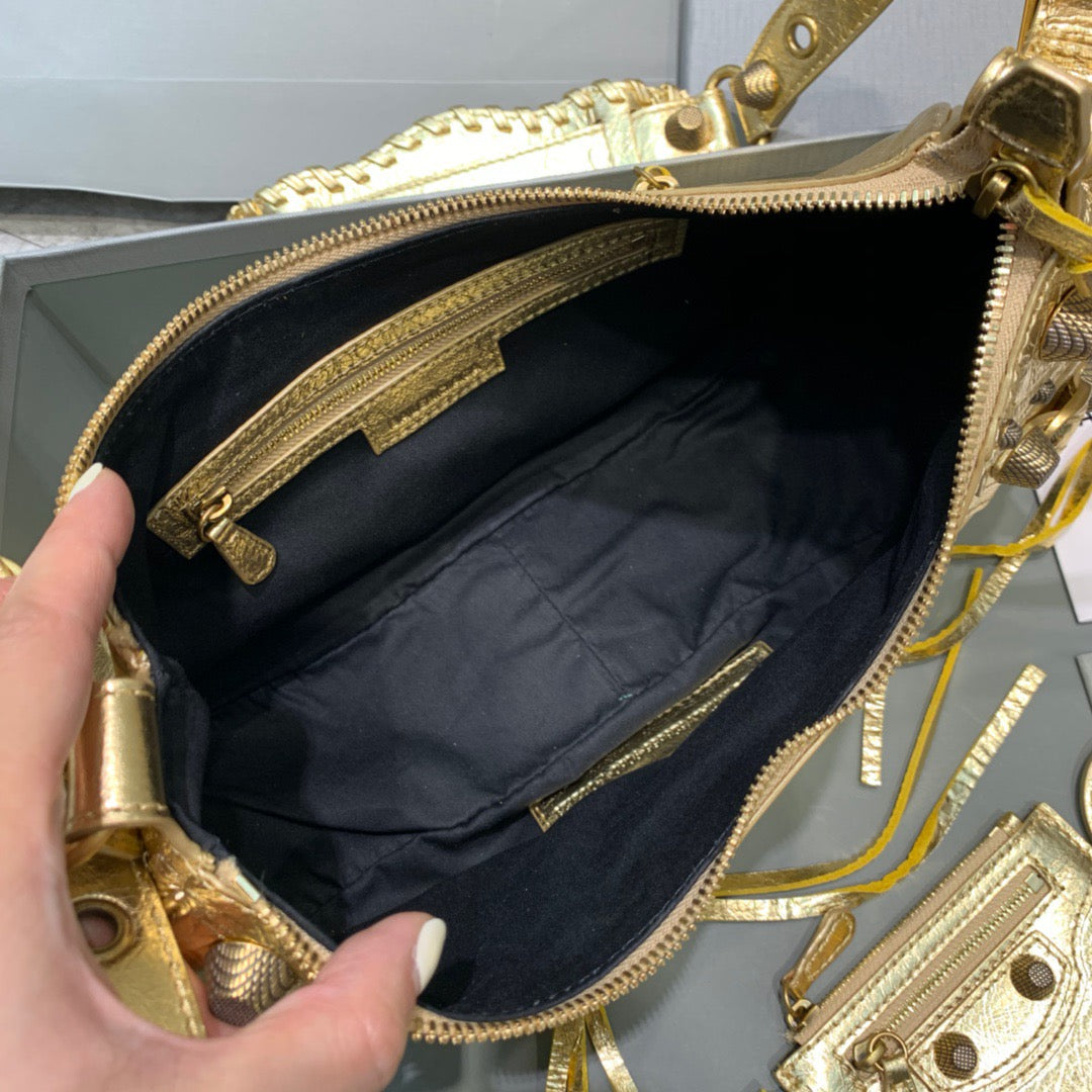 Top Quality Le Cagole XS Shoulder Bag In Gold, For Women,  Bags 13in/33cm