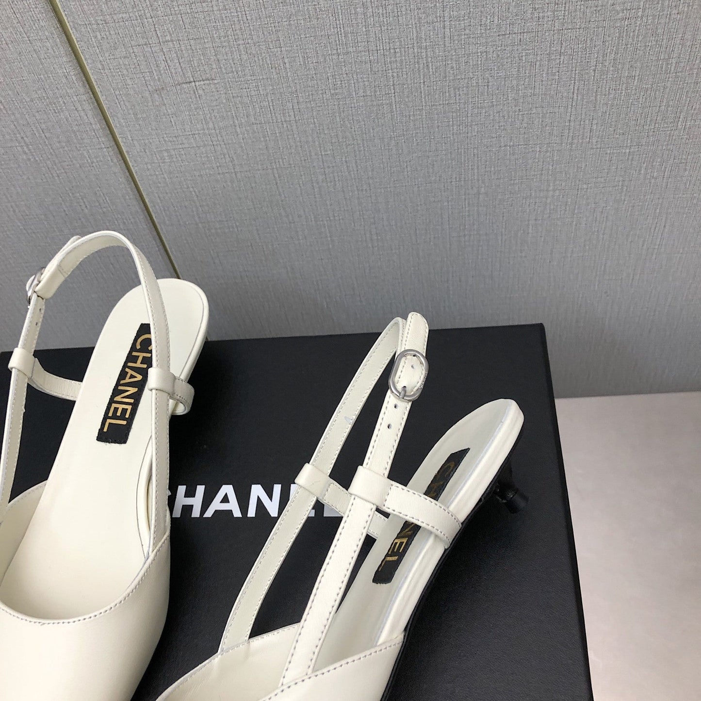 New 1:1 rep CHL High Heel Shoes 068