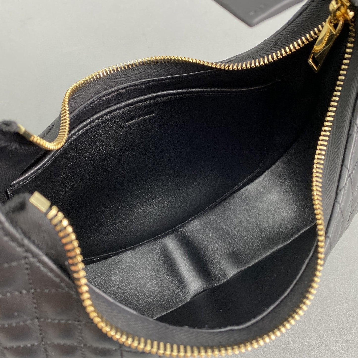 Top Quality Ava Bag Black For Women 9in/23.5cm