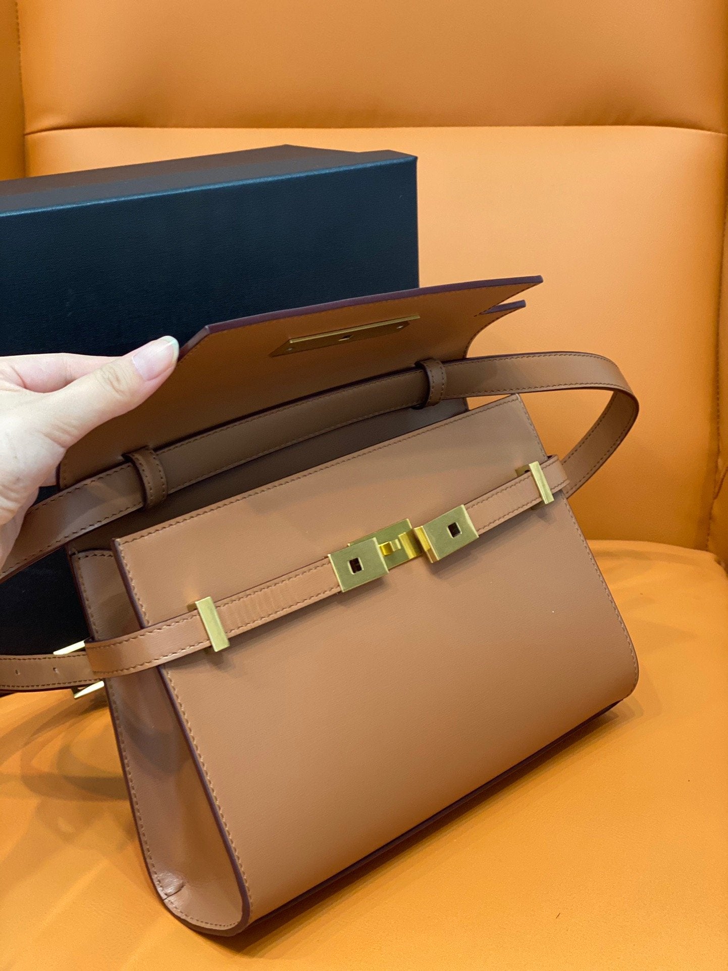 YSSL Manhattan Small Shoulder Bag Brown For Women 9in/24cm YSL 6756260SXPW6362