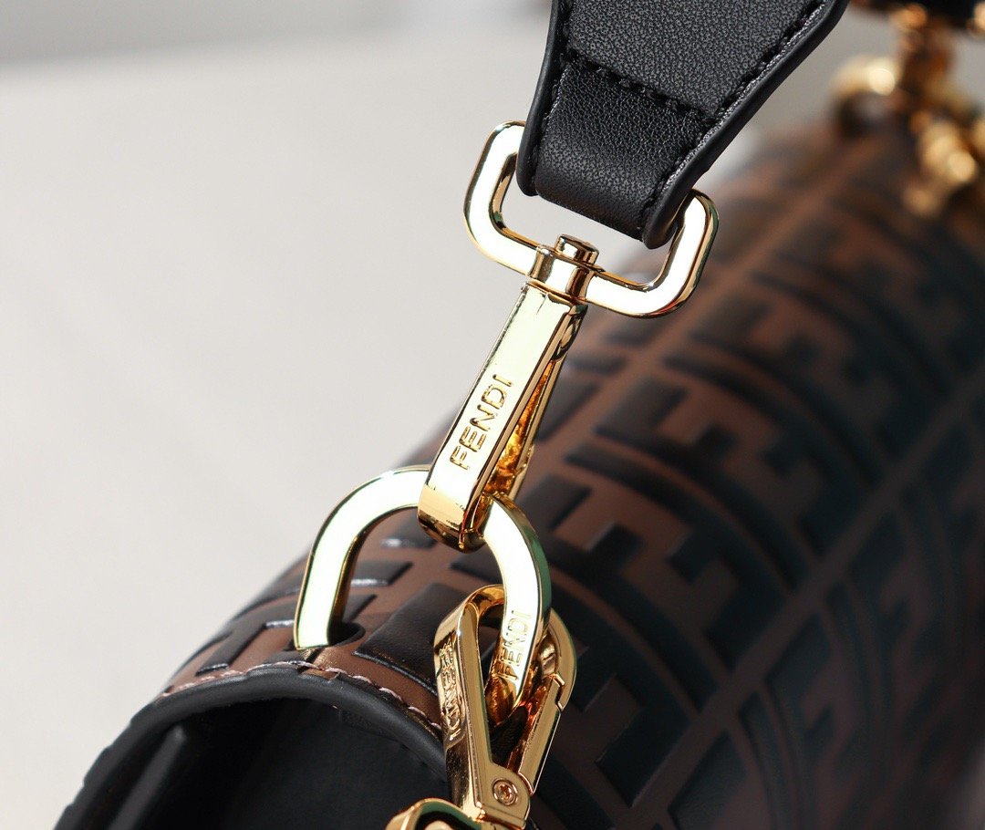EN - New 1:1 rep  Bags FEI 072