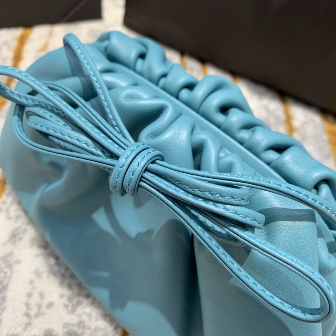 Top Quality Mini Pouch For Women 8.6in/22cm In Blue