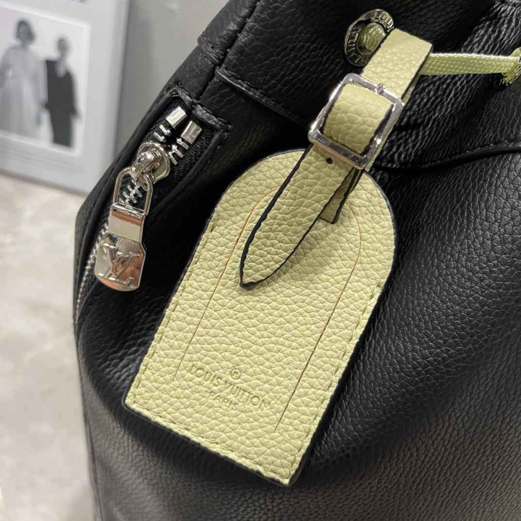 New 1:1 rep Lux Bags LUV 897