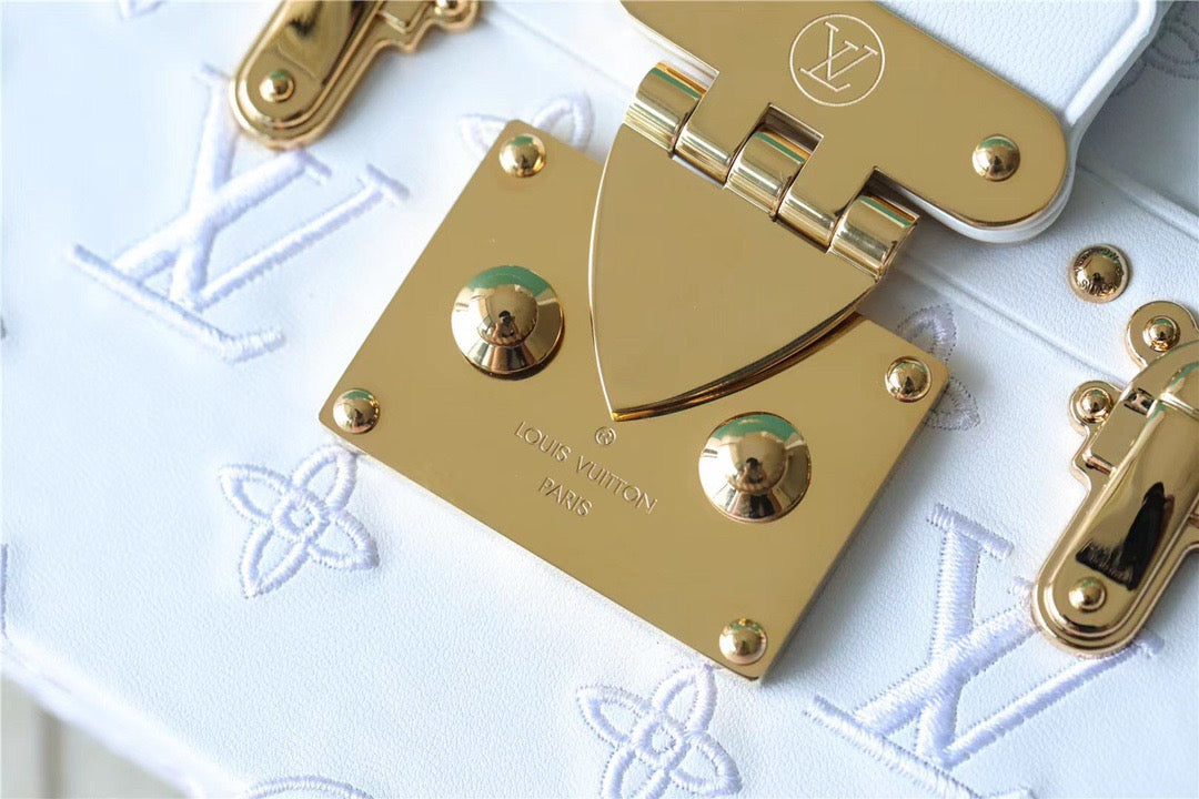 Top Quality Petite Malle Monogram White For Women,  Shoulder And Crossbody Bags 7.9in/20cm Top Quality M20847