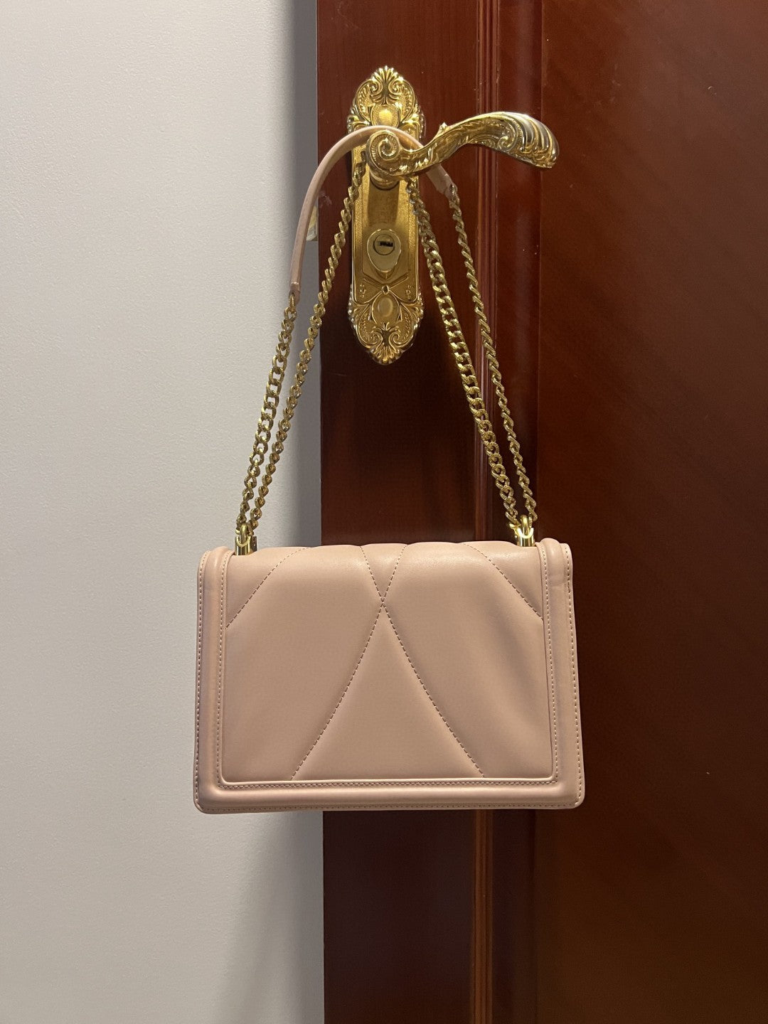 Top Quality Large Devotion Bag In Quilted Nappa Pale Pink For Women 10in/26cm Top Quality Top Quality6651AV96780412
