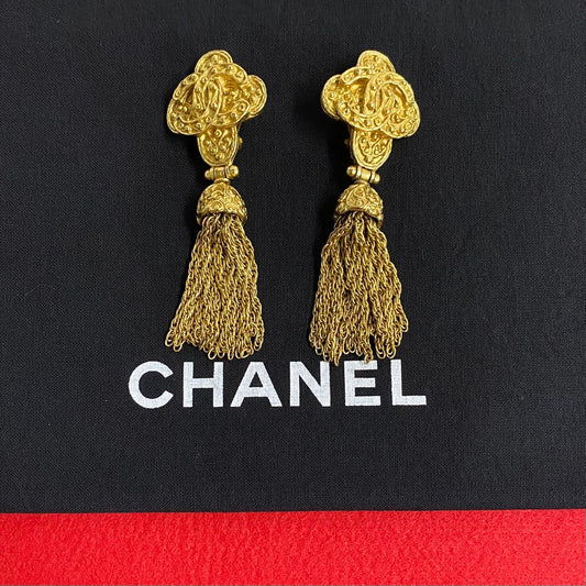 CHANEL Earring Gold Plated gold