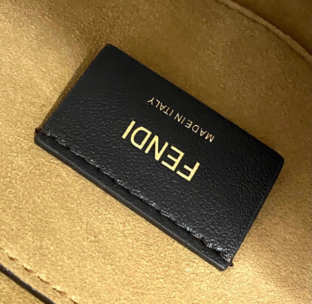EN - New 1:1 rep  Bags FEI 058