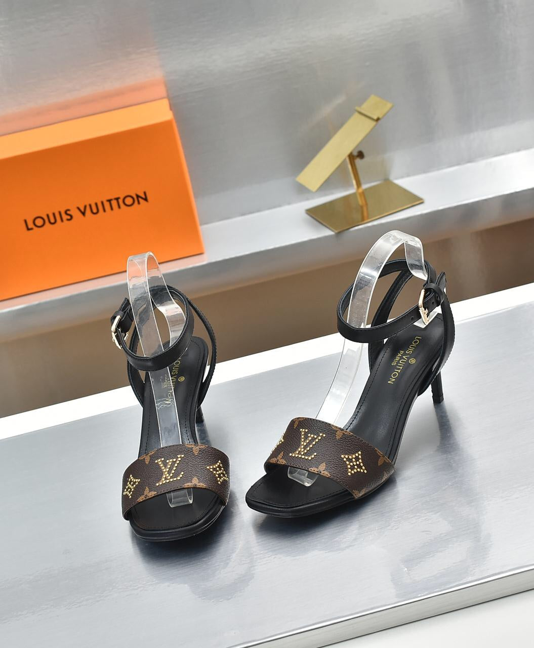 New 1:1 rep LUV High Heel Shoes 003