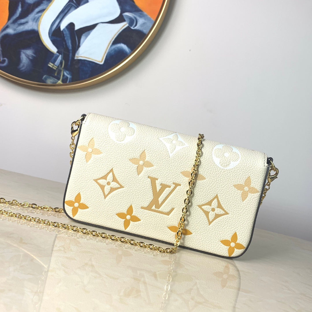 Top Quality Monogram Empreinte Pochette 21cm White