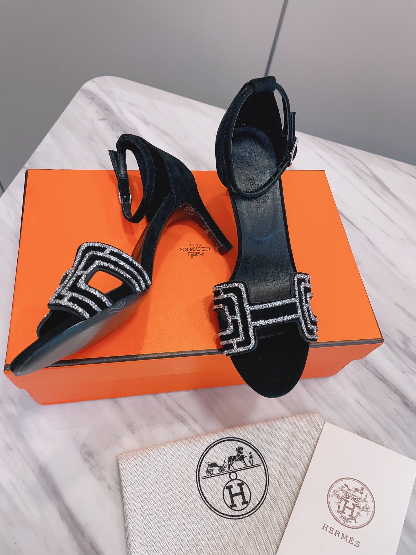 New 1:1 rep HM HIGH HEELS 009