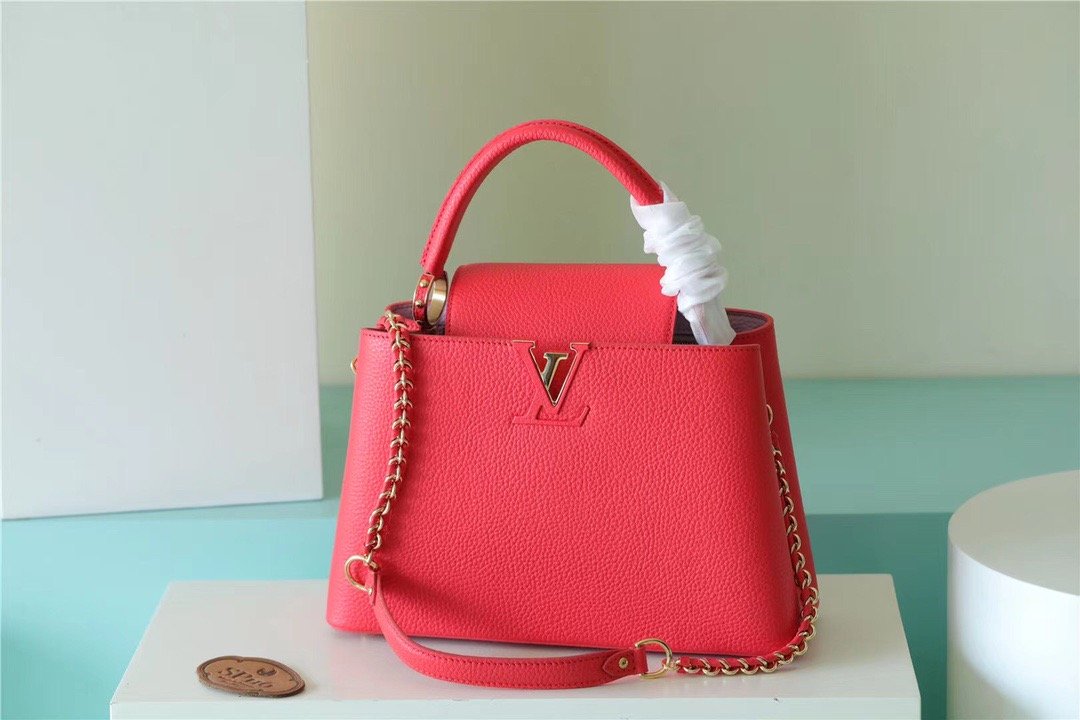 Top Quality Capucines MM Taurillon Red For Women, Womens Bags, Shoulder And Crossbody Bags 12.4in/31.5cm Top Quality 