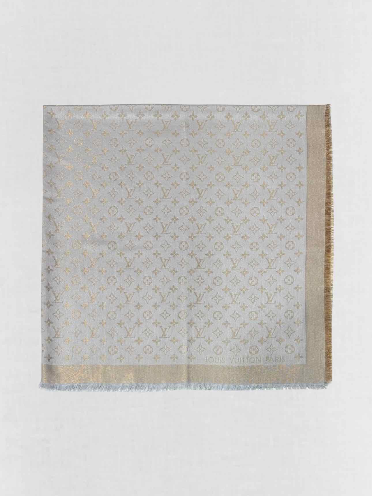 LOUIS VUITTON Beige Fringed Scarf