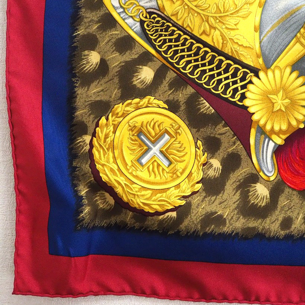 HERMES scarf silk Red A faceless helmet CASQUES et PLUMETS Carre90 Women  d