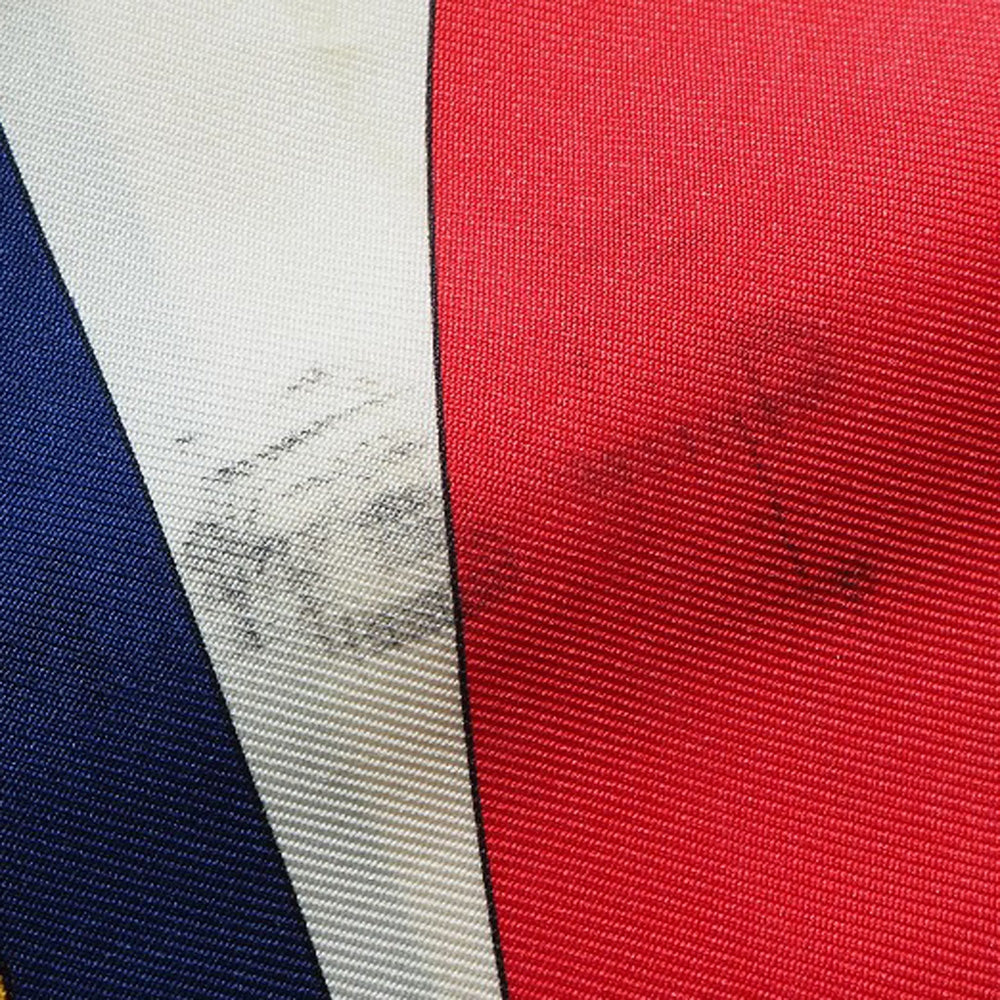 HERMES scarf silk Red stern decoration CHATEAUX D'ARRIERE Carre90 Women  d