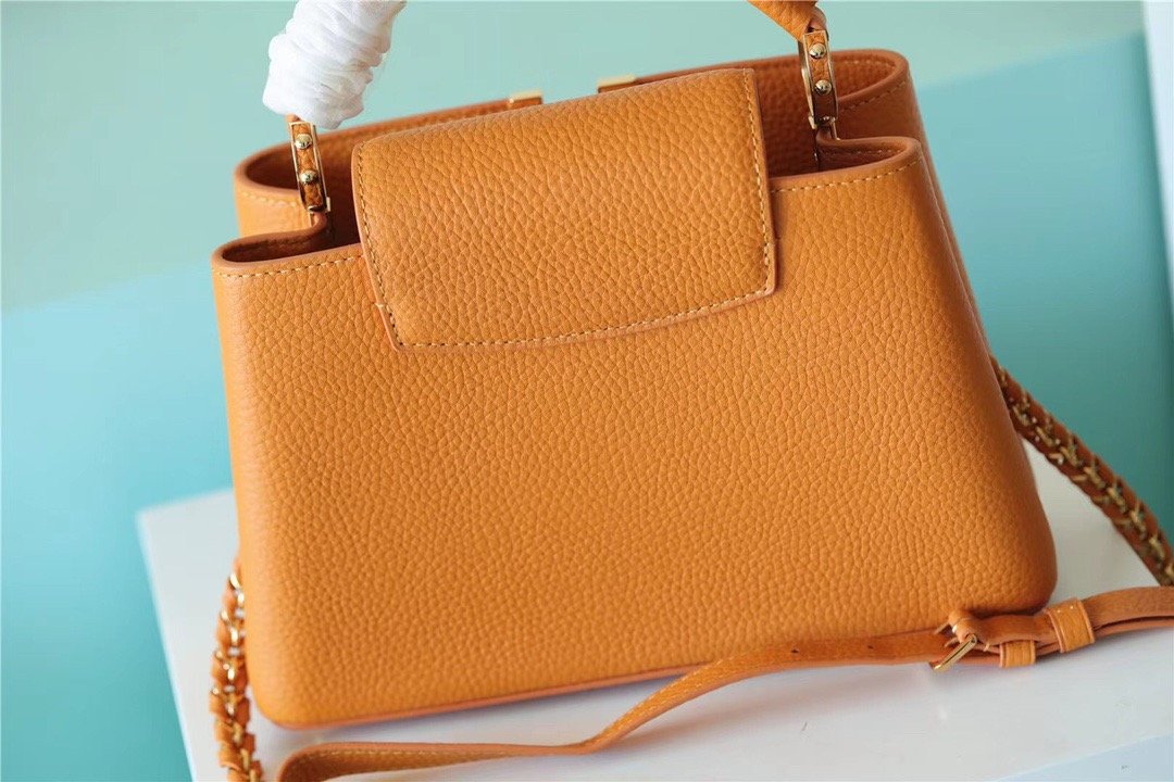 Top Quality Capucines BB Taurillon Jaune Sunbeam For Women,  Shoulder And Crossbody Bags 27cm/10.6in Top Quality 