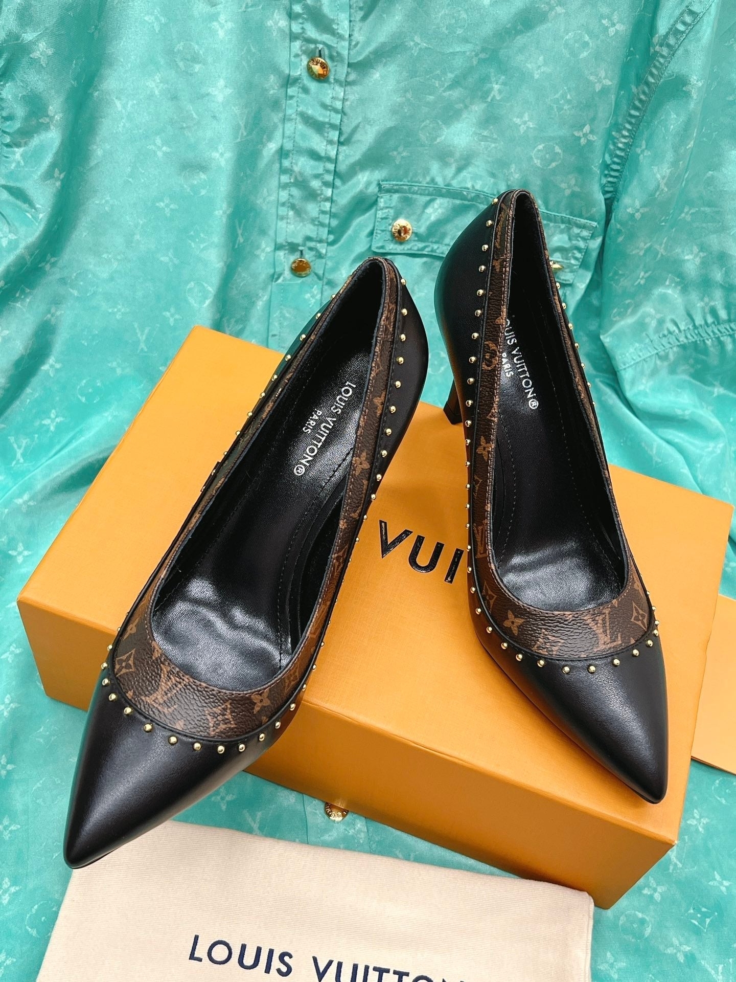 New 1:1 rep LUV High Heel Shoes 041