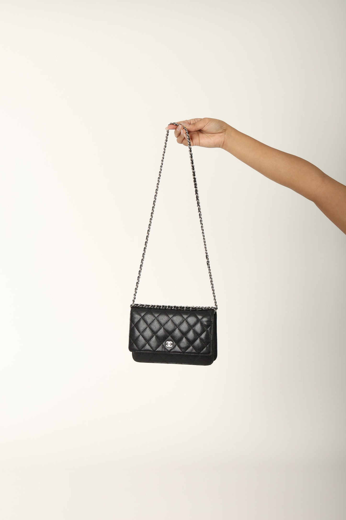 Chanel 2018 Caviar Wallet On Chain