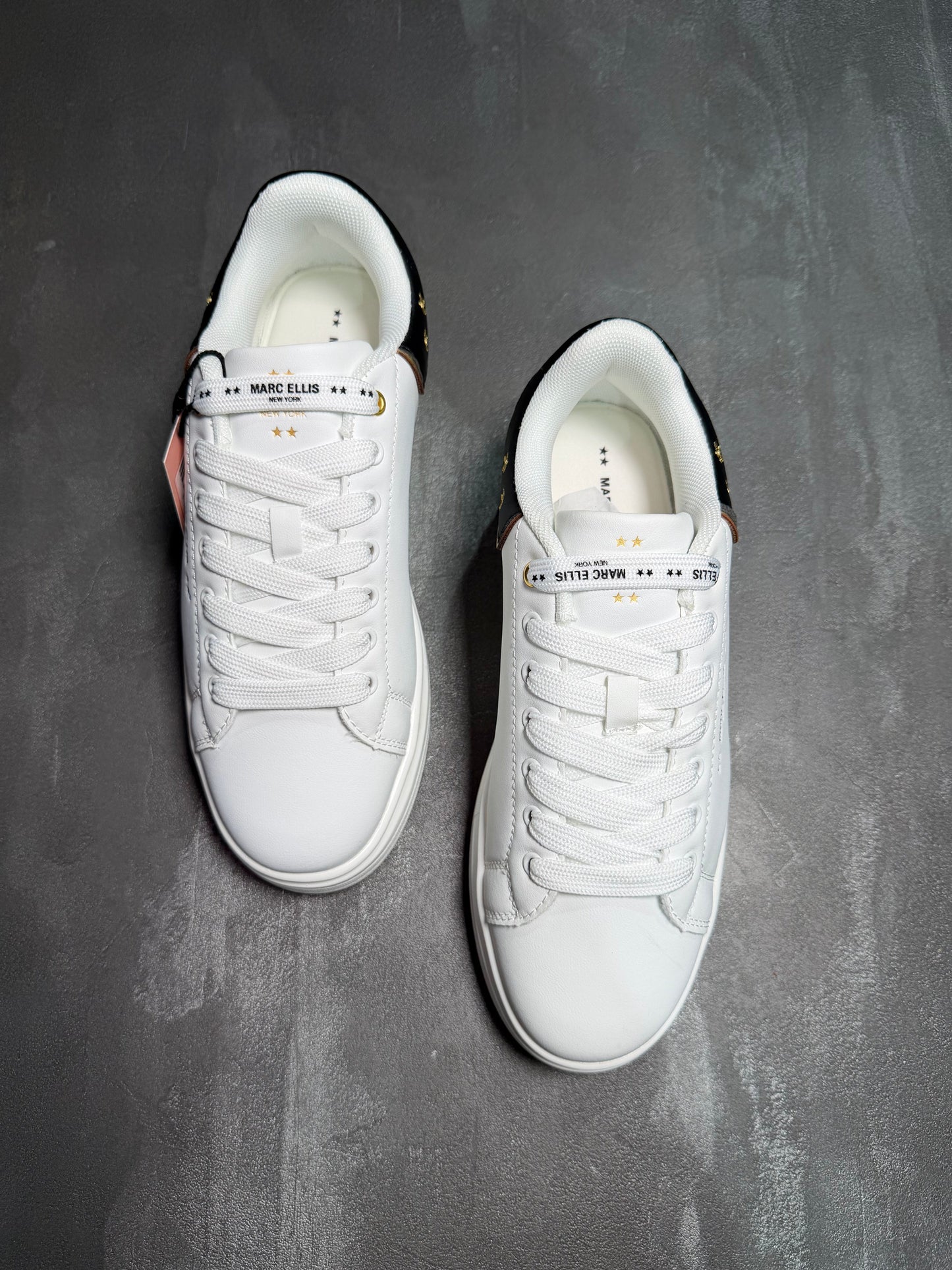 Sneakers nere MARC ELLIS ?