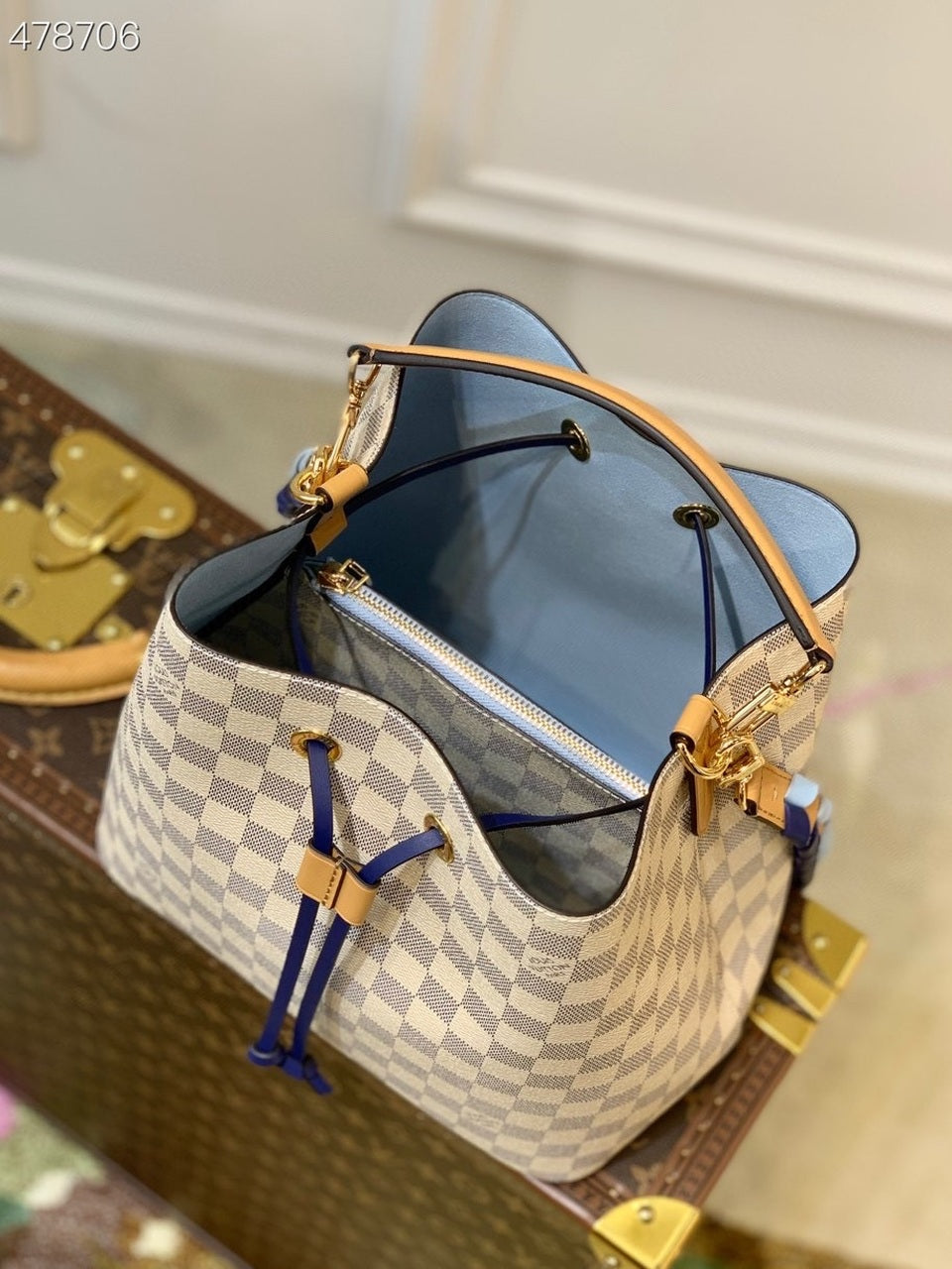 Top Quality NeoNoe Bucket Bag MM Damier Azur Canvas 10.2in/26cm Blue For Women Top Quality N50042