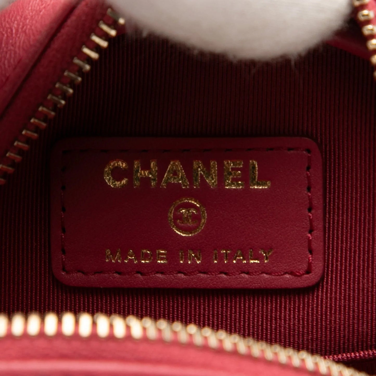 Pink Chanel CC Quilted Lambskin Round Clutch With Chain Crossbody Bag