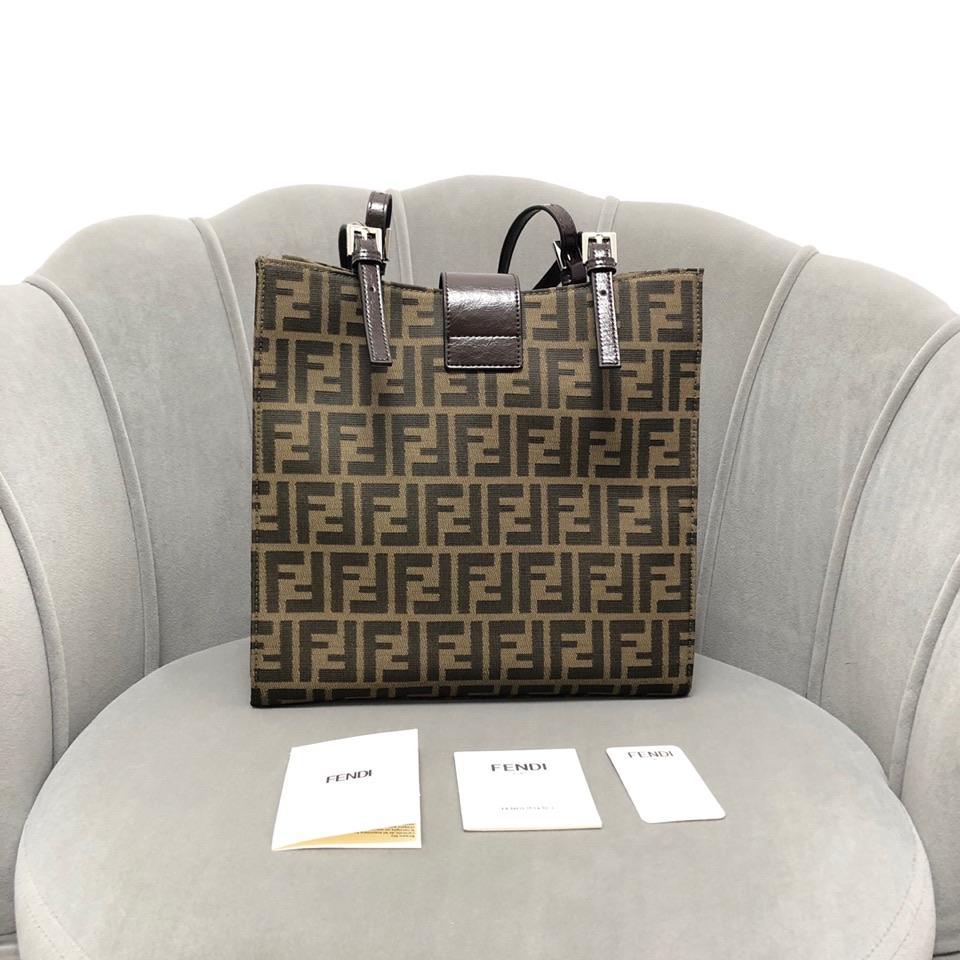 EN - New 1:1 rep  Bags FEI 184