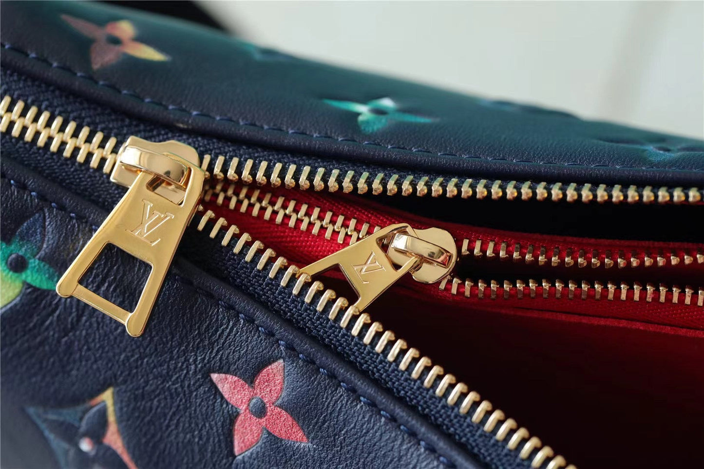 Top Quality Coussin PM Puffy Navy Blue For Women,  Shoulder And Crossbody Bags 10.2n/26cm Top Quality