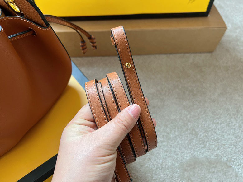 EN - New 1:1 rep  Bags FEI 247