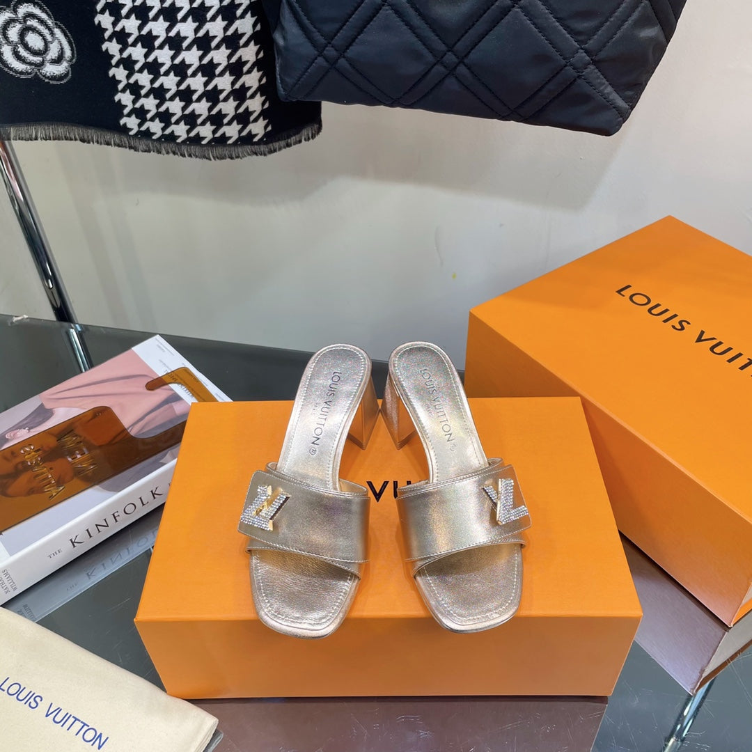 New 1:1 rep LUV High Heel Shoes 023