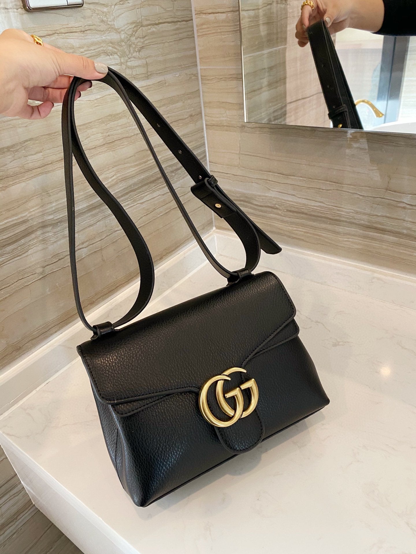 EN - New 1:1 rep  Bags GCI 210